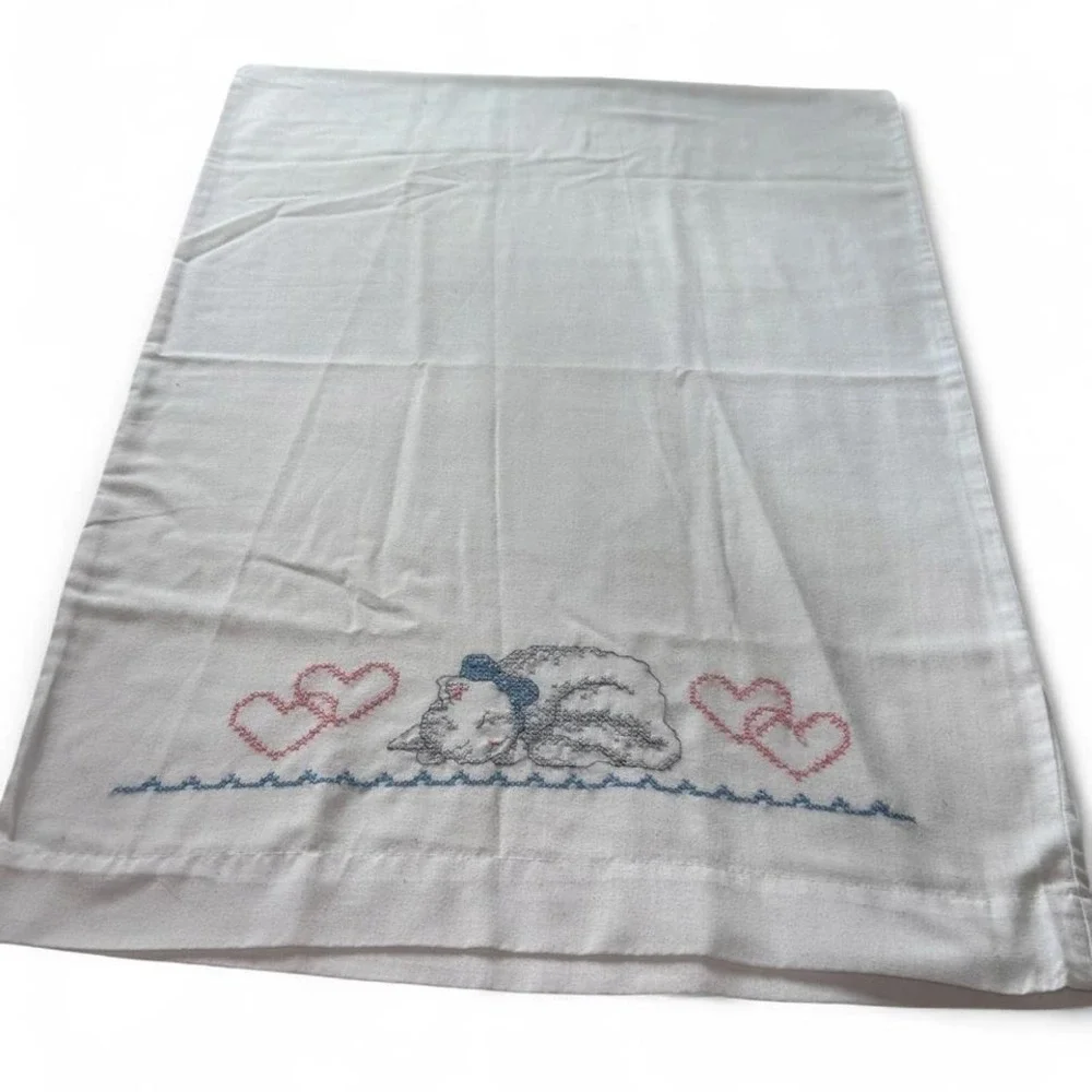 Vintage white cotton pillowcase cross stitch sleeping kitten‎ cat pink hearts